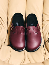 RIVA VEGAN STUDS BURGUNDY