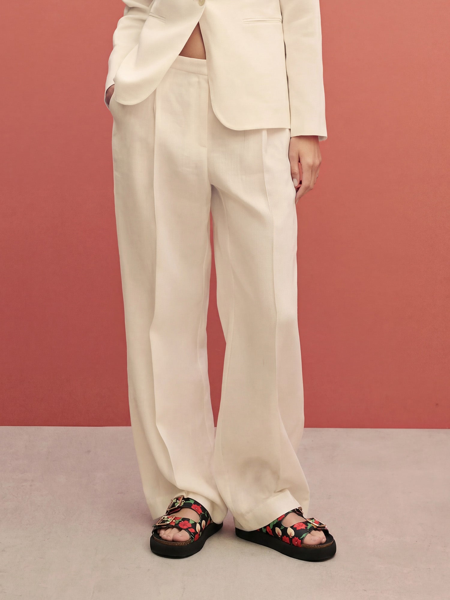 FELINA VEGAN FLORAL RED